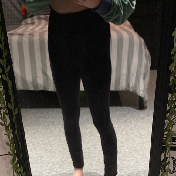 Black Lululemon Leggings - Picture 4 of 4